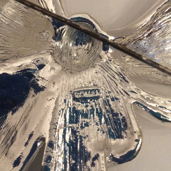 Roman silver tone and rhinestone bow brooch with black trim 2.5” - Picture 5 of 5